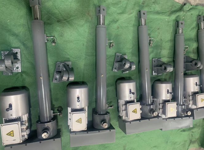 夏季使用(yòng)電動推杆的安全(quán)注意事項